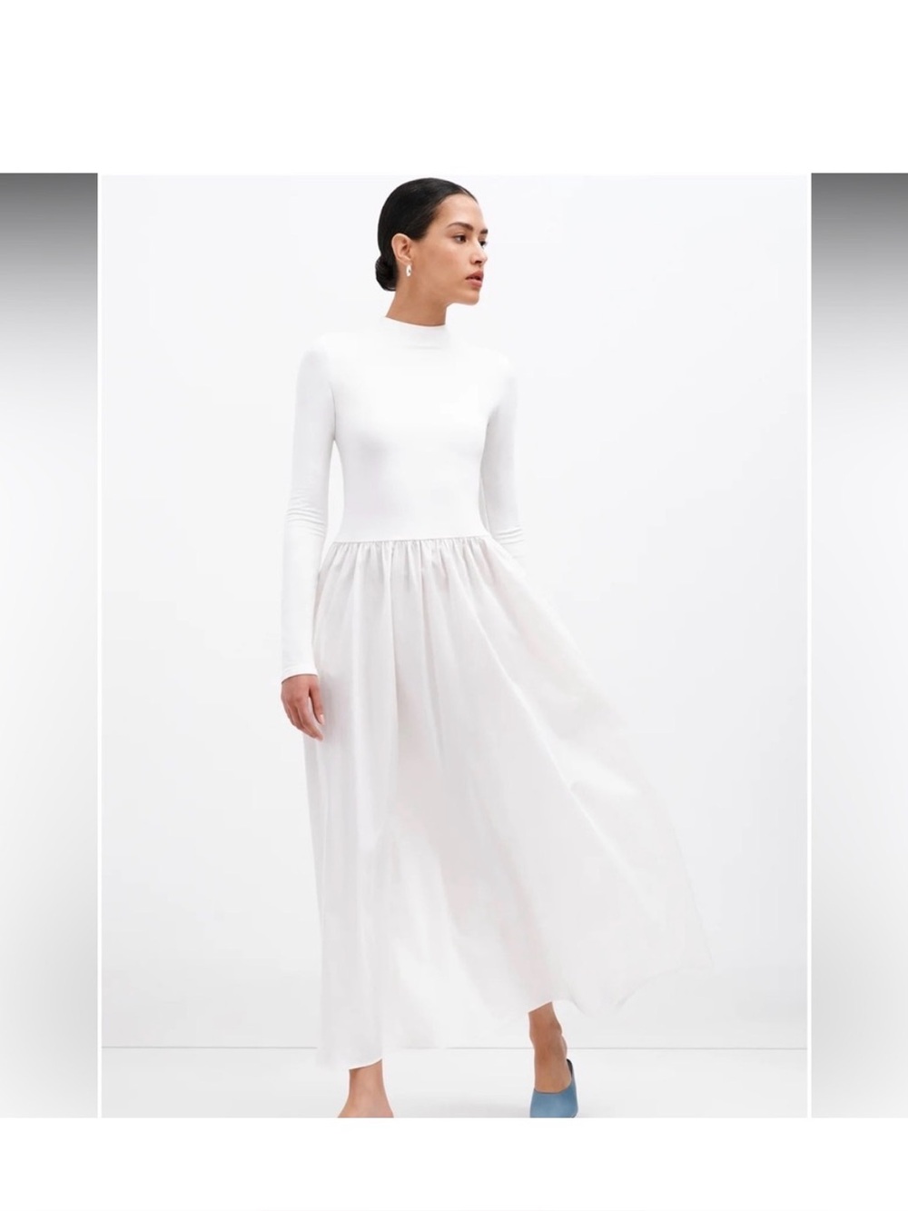 Minimal White Long-Sleeve Maxi Dress